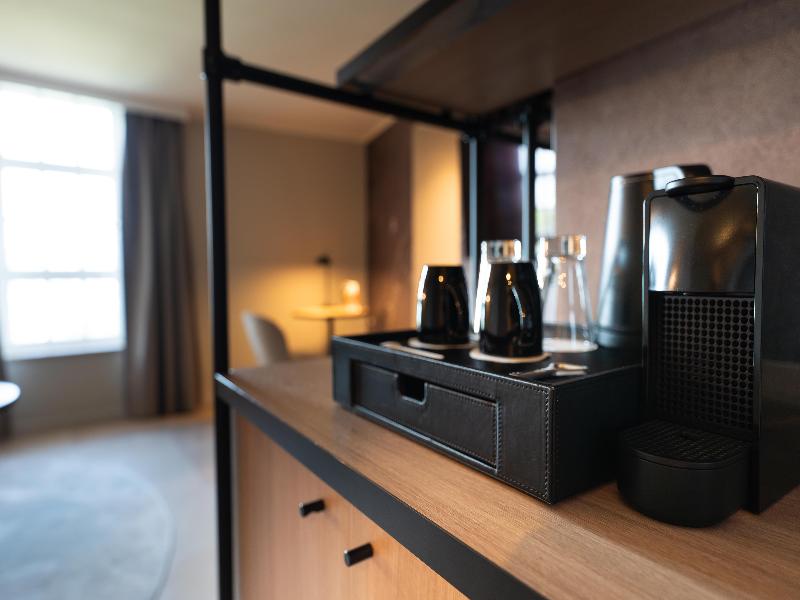 Hotel Wasserturm Cologne, Curio Collection image