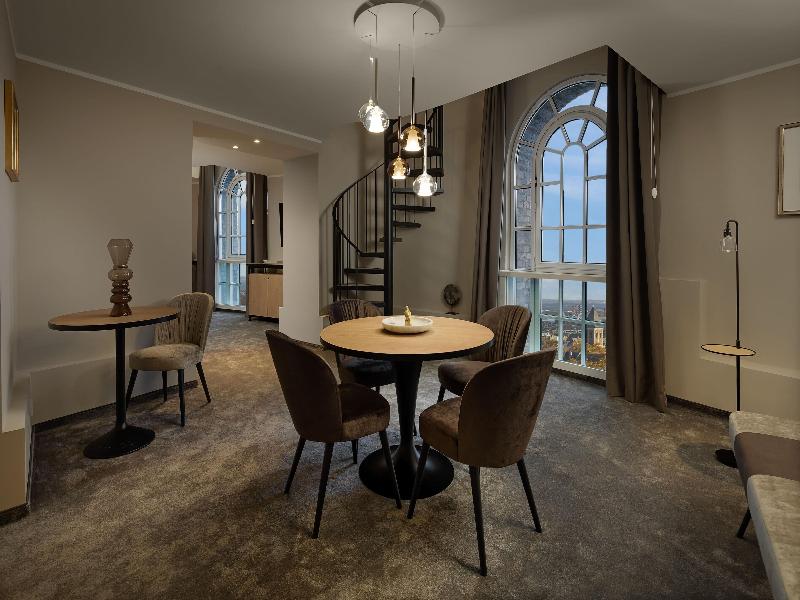 Hotel Wasserturm Cologne, Curio Collection image