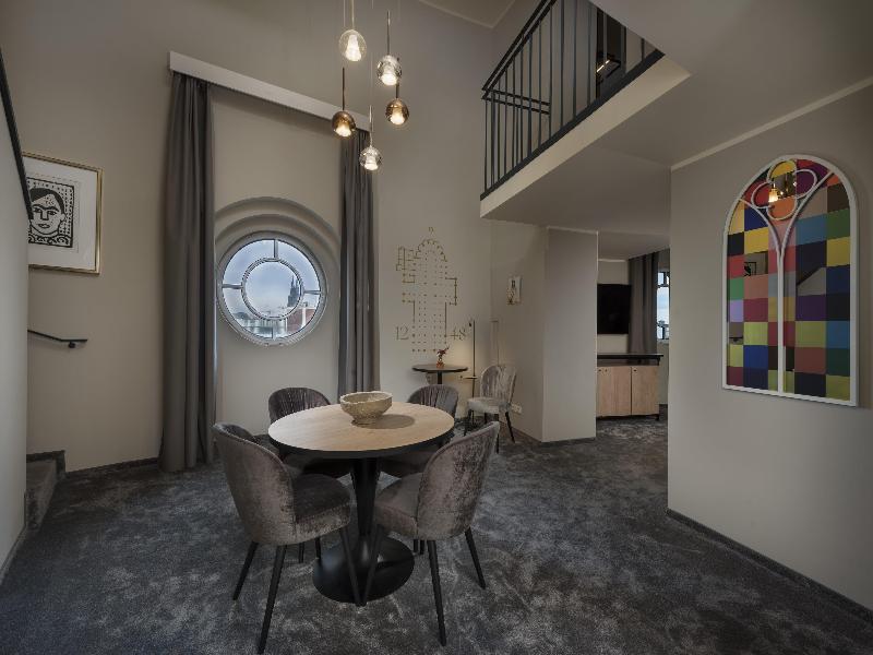 Hotel Wasserturm Cologne, Curio Collection image