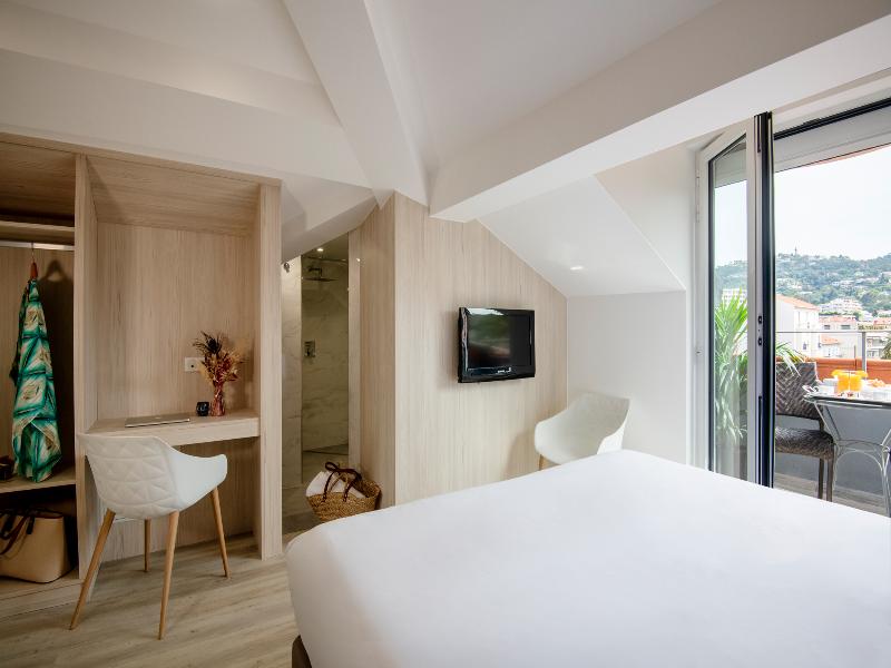 Golden Tulip Cannes - Hotel De Paris image
