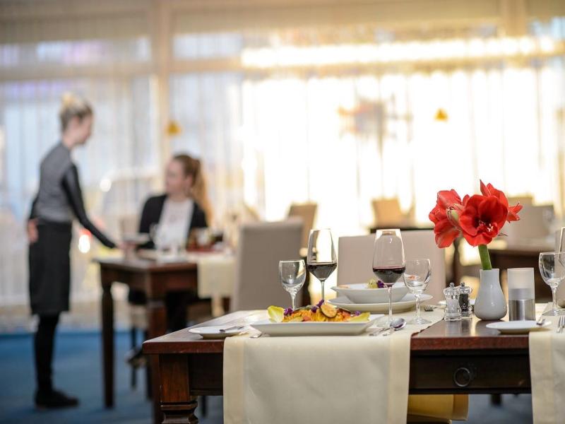Euro Park Hotel image