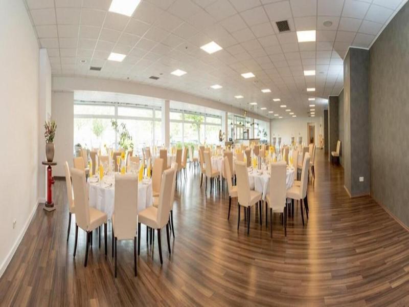 Euro Park Hotel image
