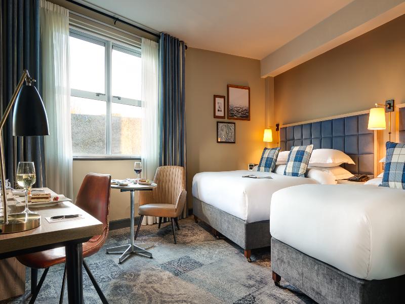 Harbour Hotel image