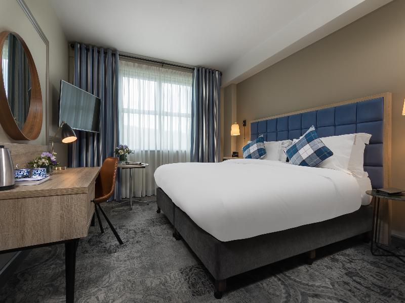 Harbour Hotel image