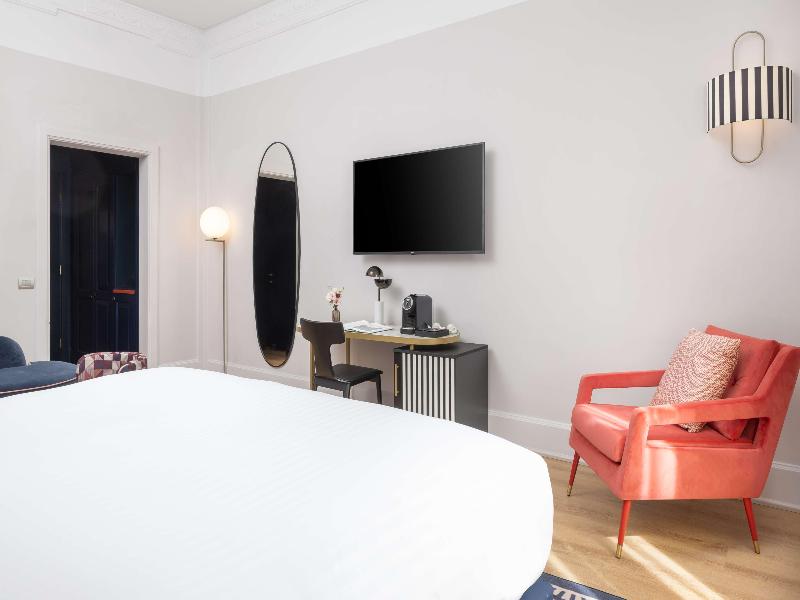 Anglo American Hotel Florence, Curio Collection image