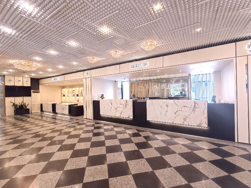 Park Hotel Moskva image