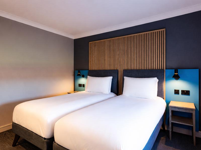 Village Hotel Birmingham Dudley image