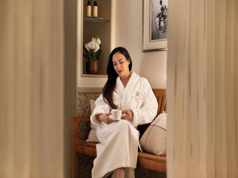 Prince De Galles, A Luxury Collection Hotel image