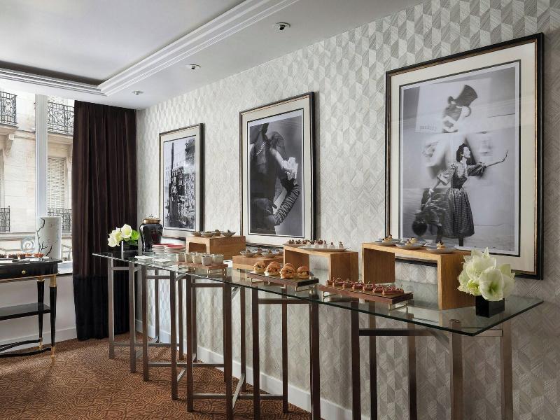 Prince De Galles, A Luxury Collection Hotel image