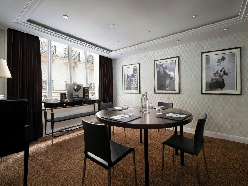 Prince De Galles, A Luxury Collection Hotel image