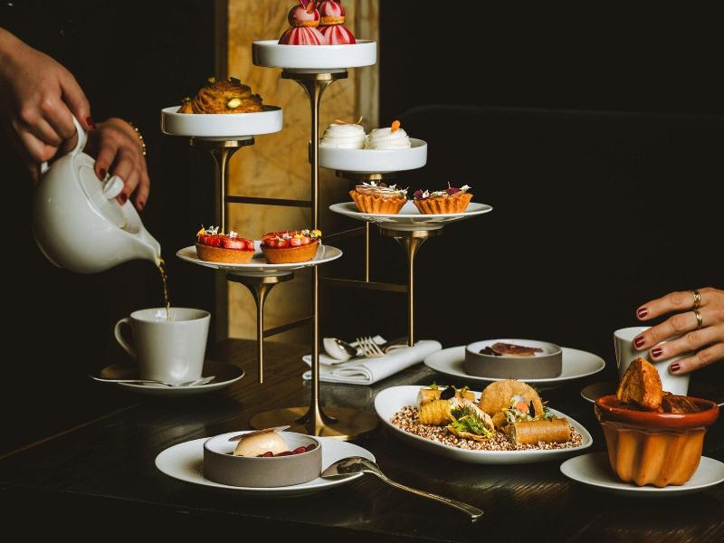 Prince De Galles, A Luxury Collection Hotel image