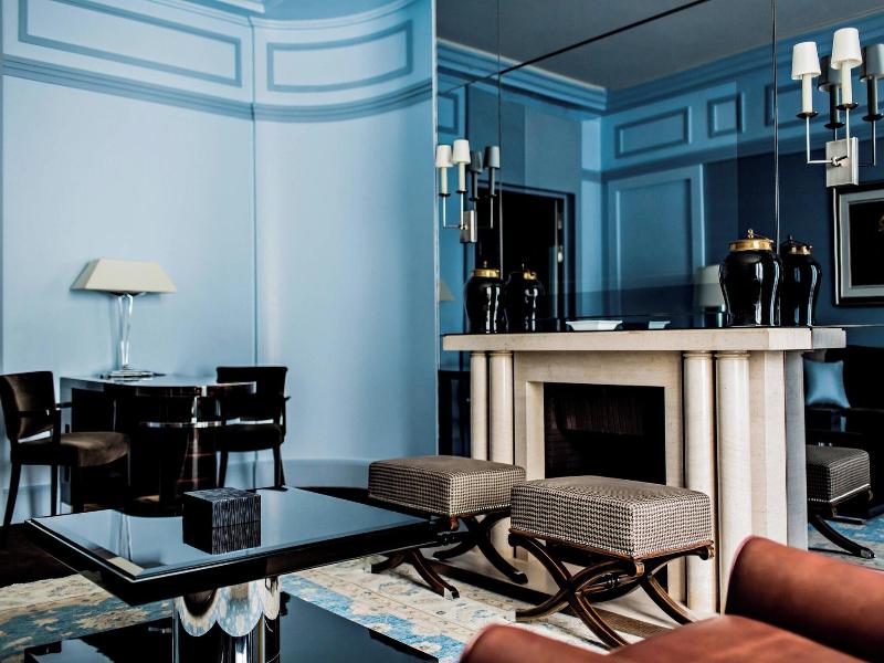 Prince De Galles, A Luxury Collection Hotel image