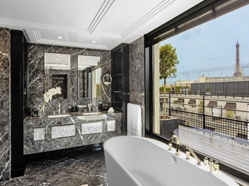Prince De Galles, A Luxury Collection Hotel image