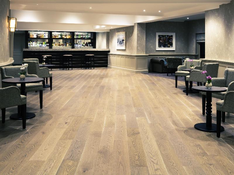 Sunday Box Hill Burford Bridge Hotel image