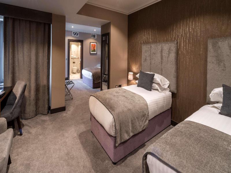 DoubleTree by Hilton Belfast City Ten Square image
