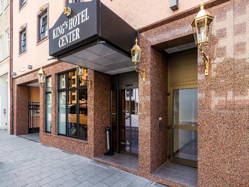 King's Hotel Center Superior image