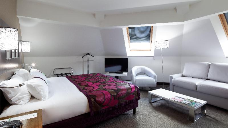 Hotel Des Grands Voyageurs image