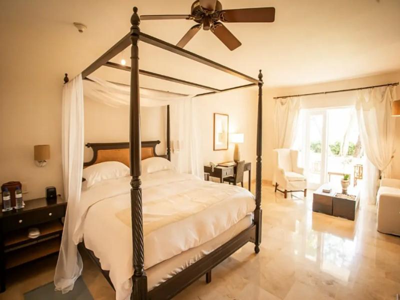 Casa Colonial Beach & Spa image