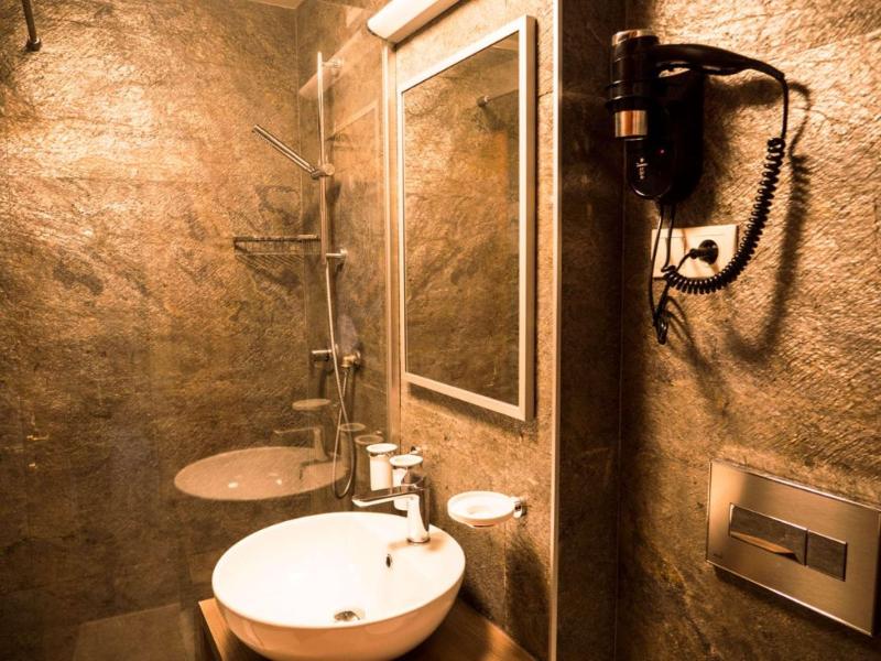 Best Western Silva Hotel image