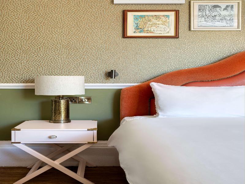 Elmbank York, Tapestry Collection by Hilton image