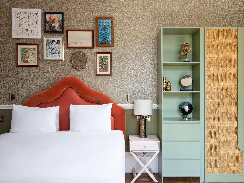 Elmbank York, Tapestry Collection by Hilton image