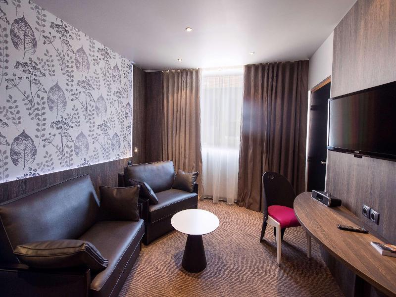 Best Western Premier Le Patio des Artistes image