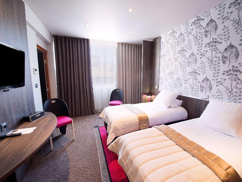 Best Western Premier Le Patio des Artistes image