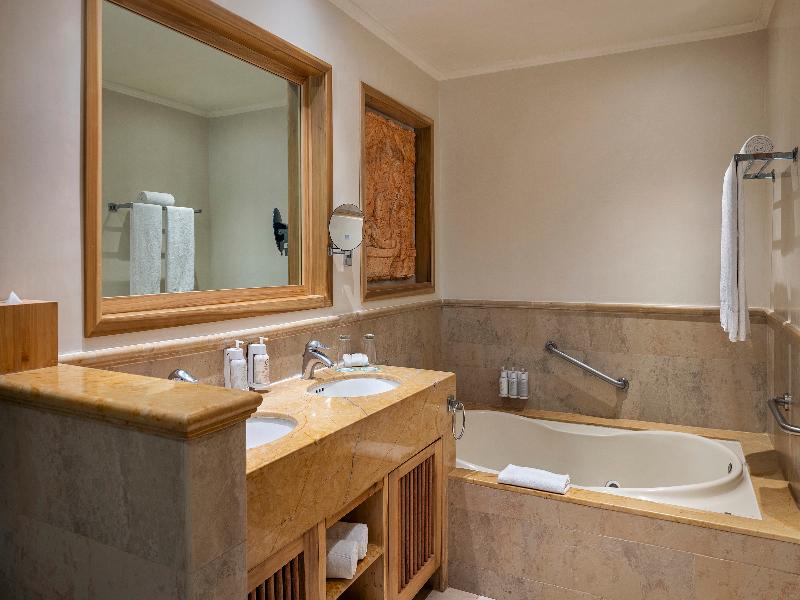 Iberostar Selection Paraiso Maya Suites AI image