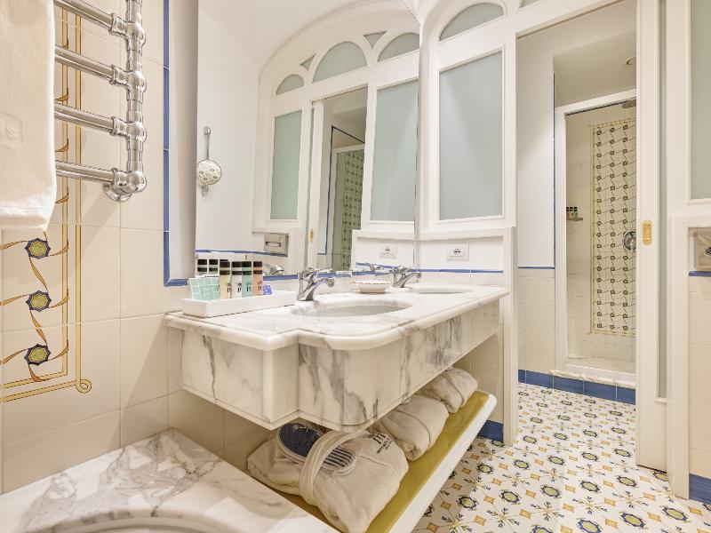Grand Hotel Capodimonte image