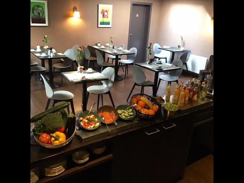 New Hotel Charlemagne image