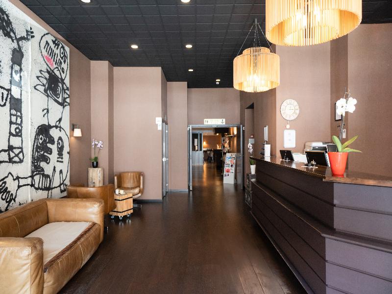 NEW HOTEL CHARLEMAGNE image