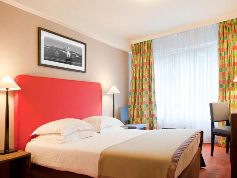 NEW HOTEL CHARLEMAGNE image