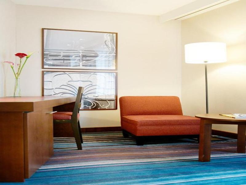 NEW HOTEL CHARLEMAGNE image