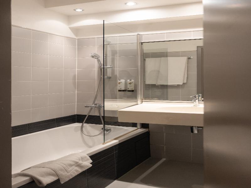 NEW HOTEL CHARLEMAGNE image