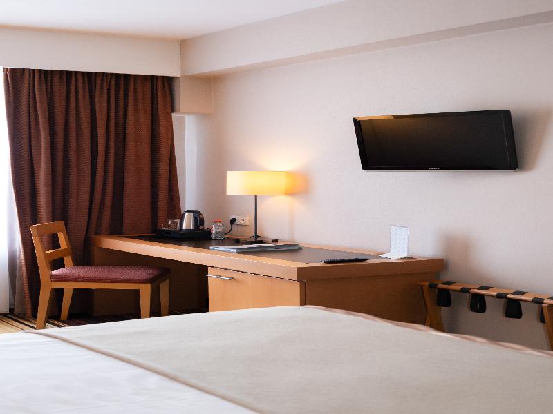NEW HOTEL CHARLEMAGNE image