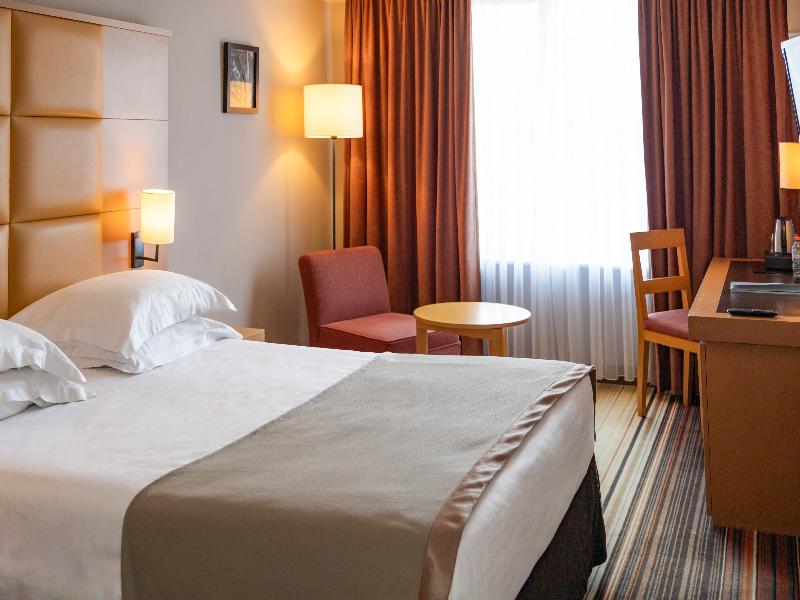 NEW HOTEL CHARLEMAGNE image