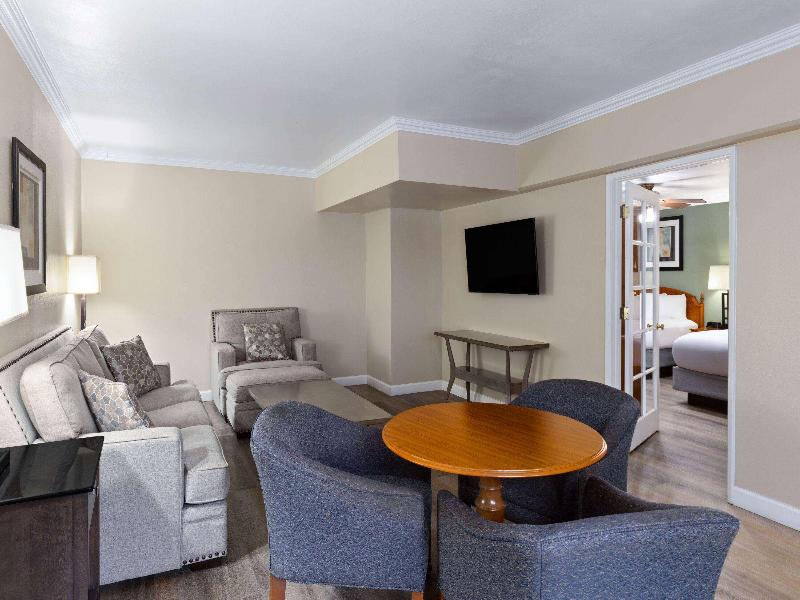 Travelodge by Wyndham Monterey Bay image