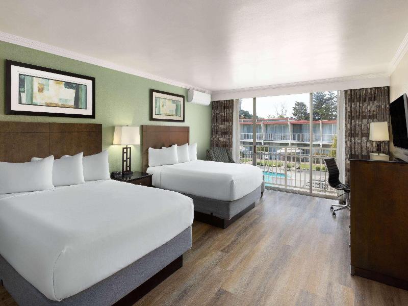 Travelodge by Wyndham Monterey Bay image