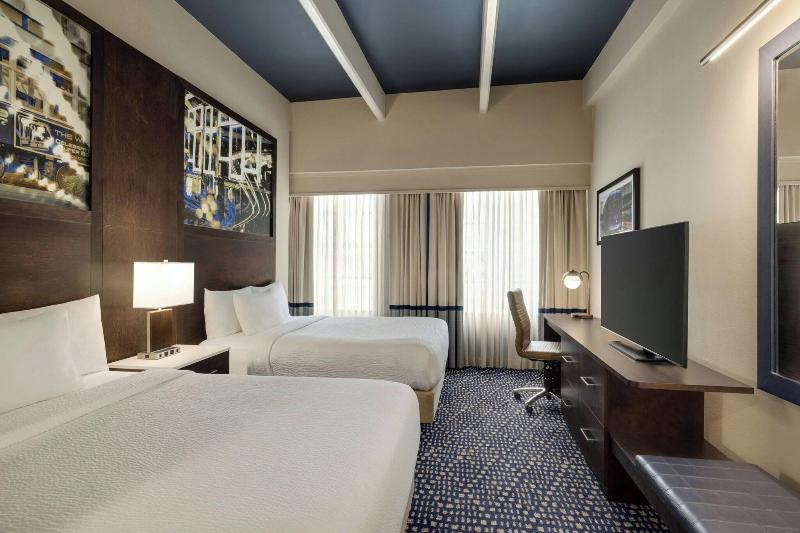 Fairfield Inn & Suites New Orleans Downtown image