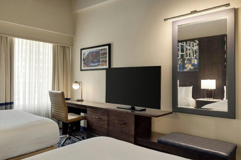 Fairfield Inn & Suites New Orleans Downtown image