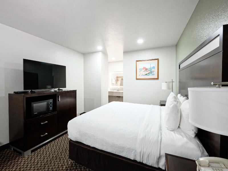 Quality Inn Holbrook Near Petrified Forest image