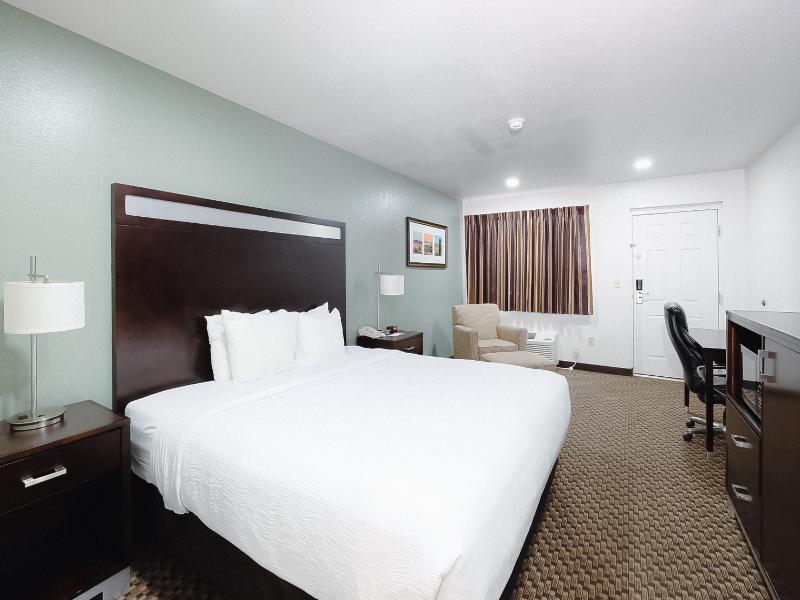 Quality Inn Holbrook Near Petrified Forest image