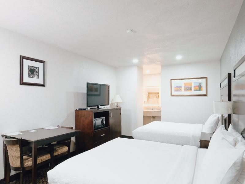 Quality Inn Holbrook Near Petrified Forest image