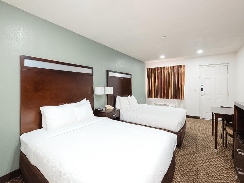 Quality Inn Holbrook Near Petrified Forest image