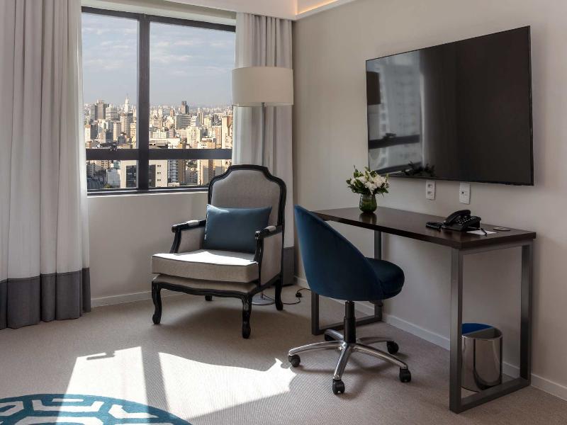 Blue Tree Premium Paulista image