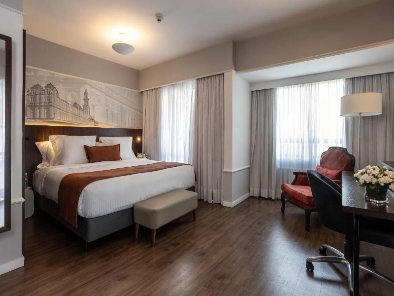 SUITE PREMIUM