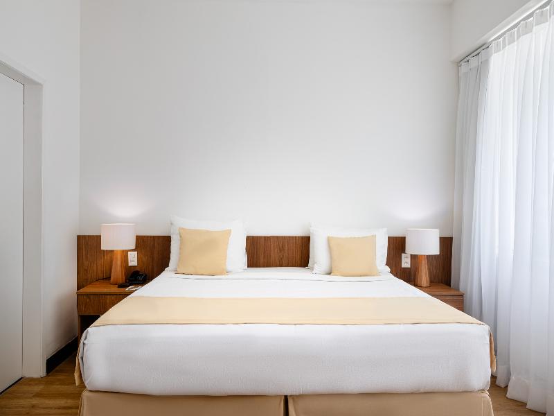 Savoy Othon Lite image