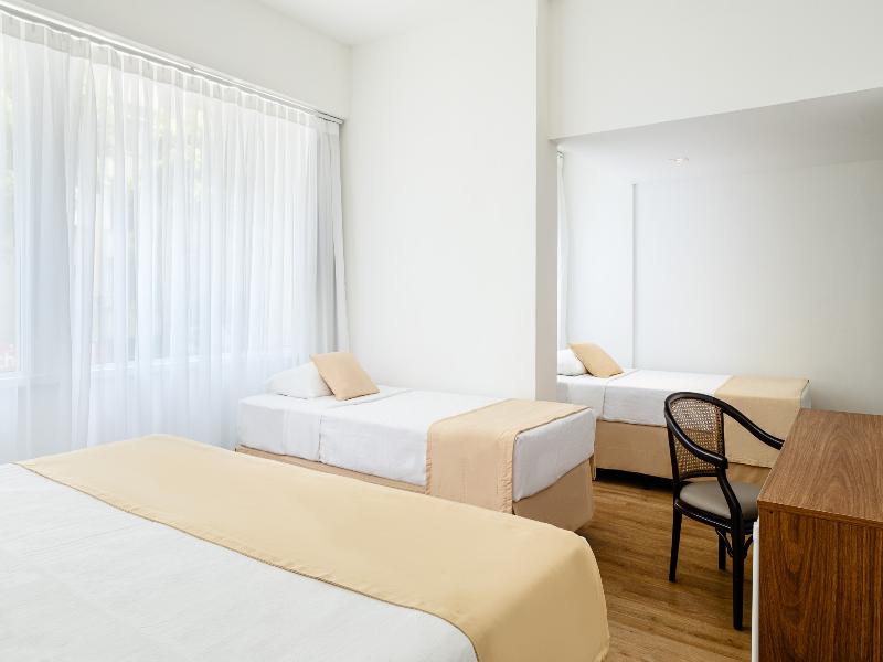 Savoy Othon Lite image