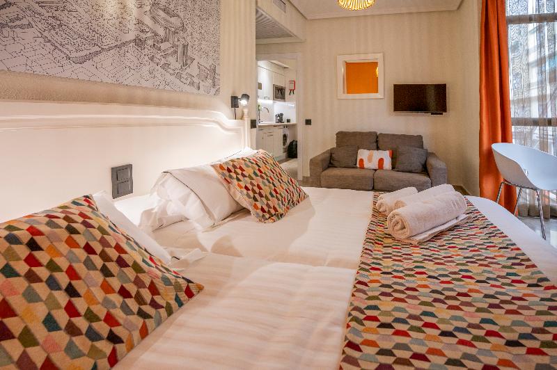 Apartamentos G3 Galeón image