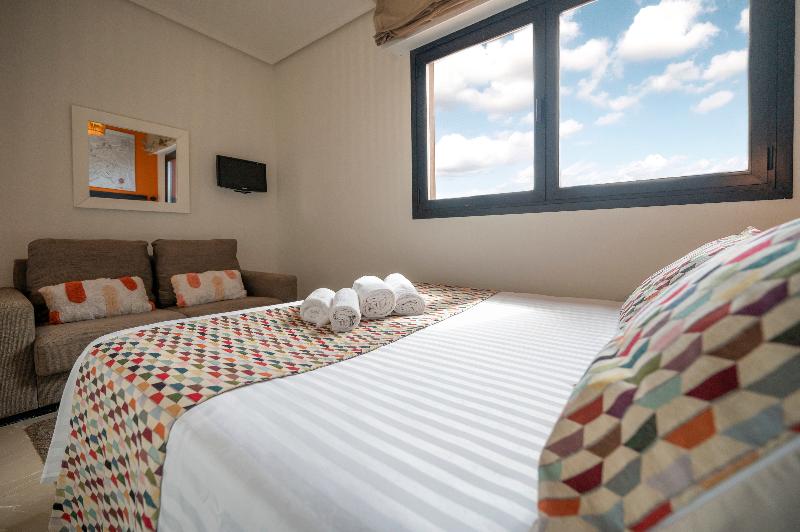 Apartamentos G3 Galeón image